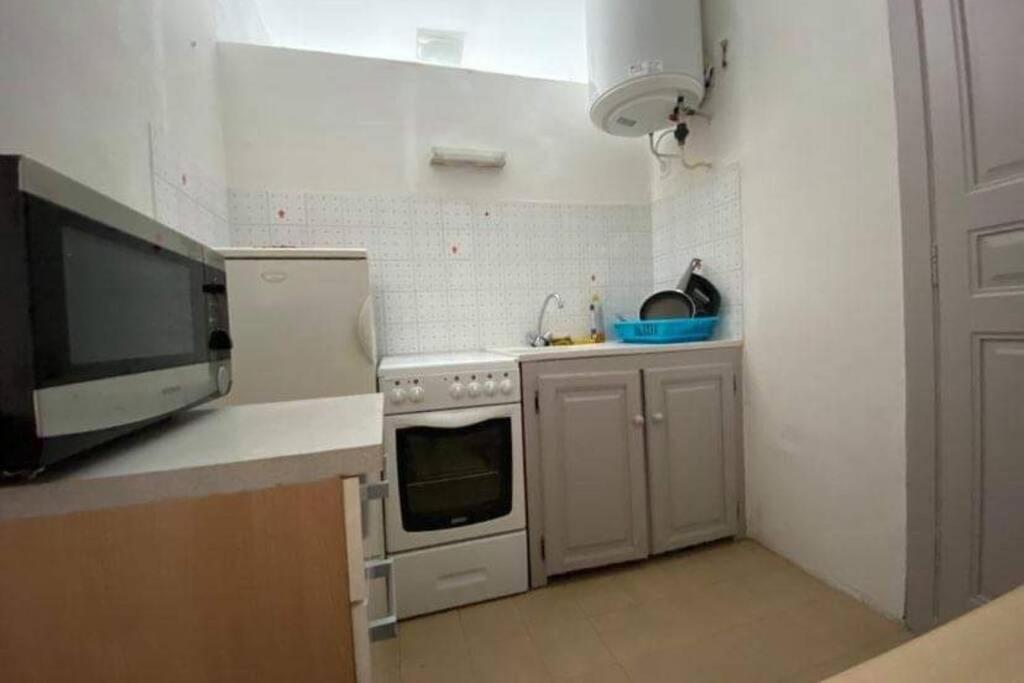 Charmant T1 Plein Centre Corte Au 13 Cours Paoli Wifi Gratuit Calme Lumineux Corte (Corsica) Exterior foto